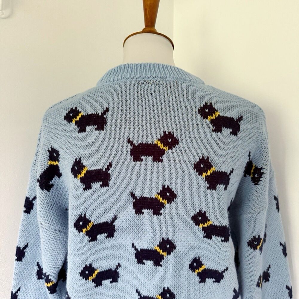 NEW Womens Blue No Boundaries Scottie Dog Stranger Things Sweater Size M (8-10) - Picture 8 of 12